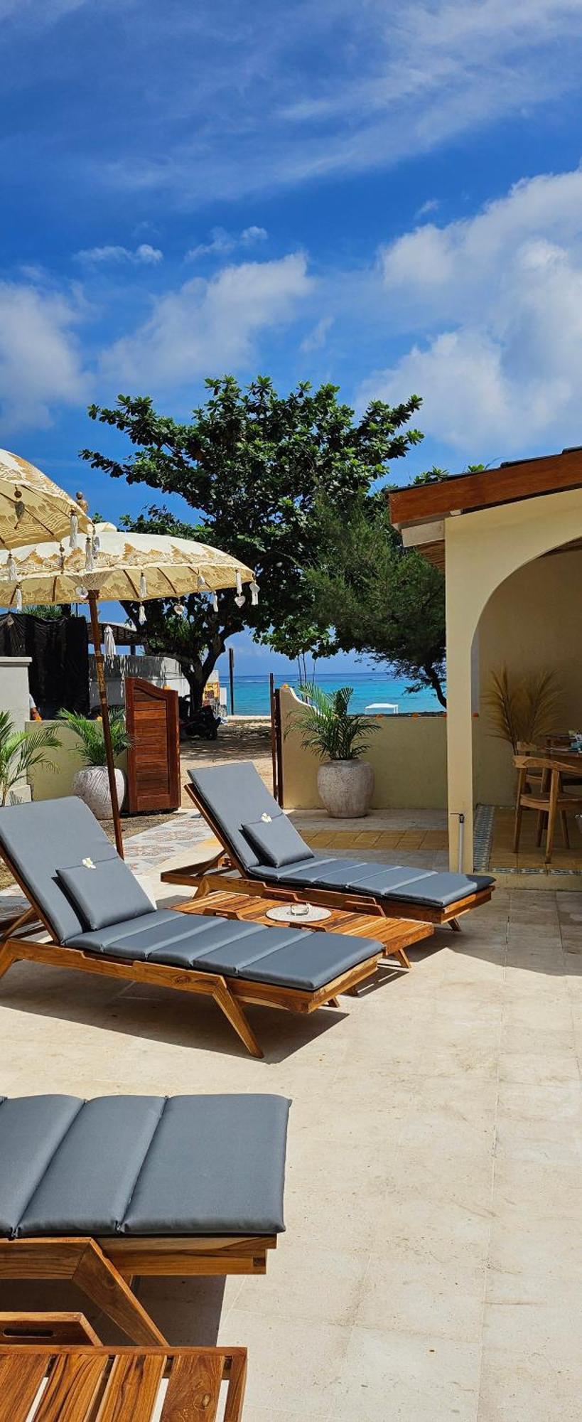 United Colors Of Lembongan Hotel Ngoại thất bức ảnh