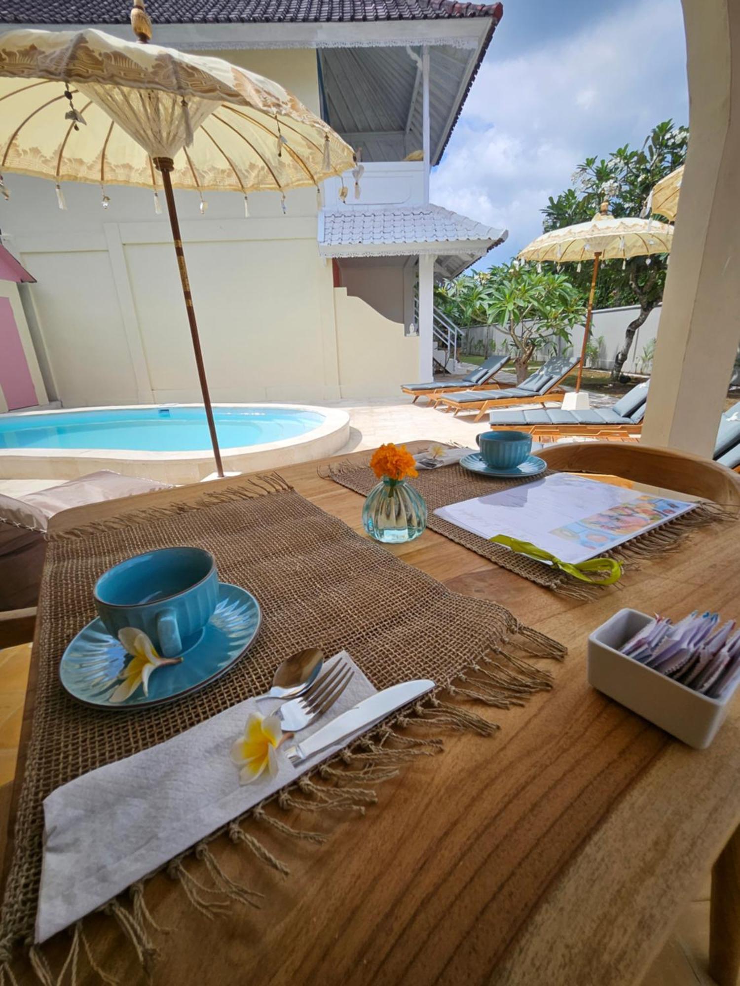 United Colors Of Lembongan Hotel Ngoại thất bức ảnh