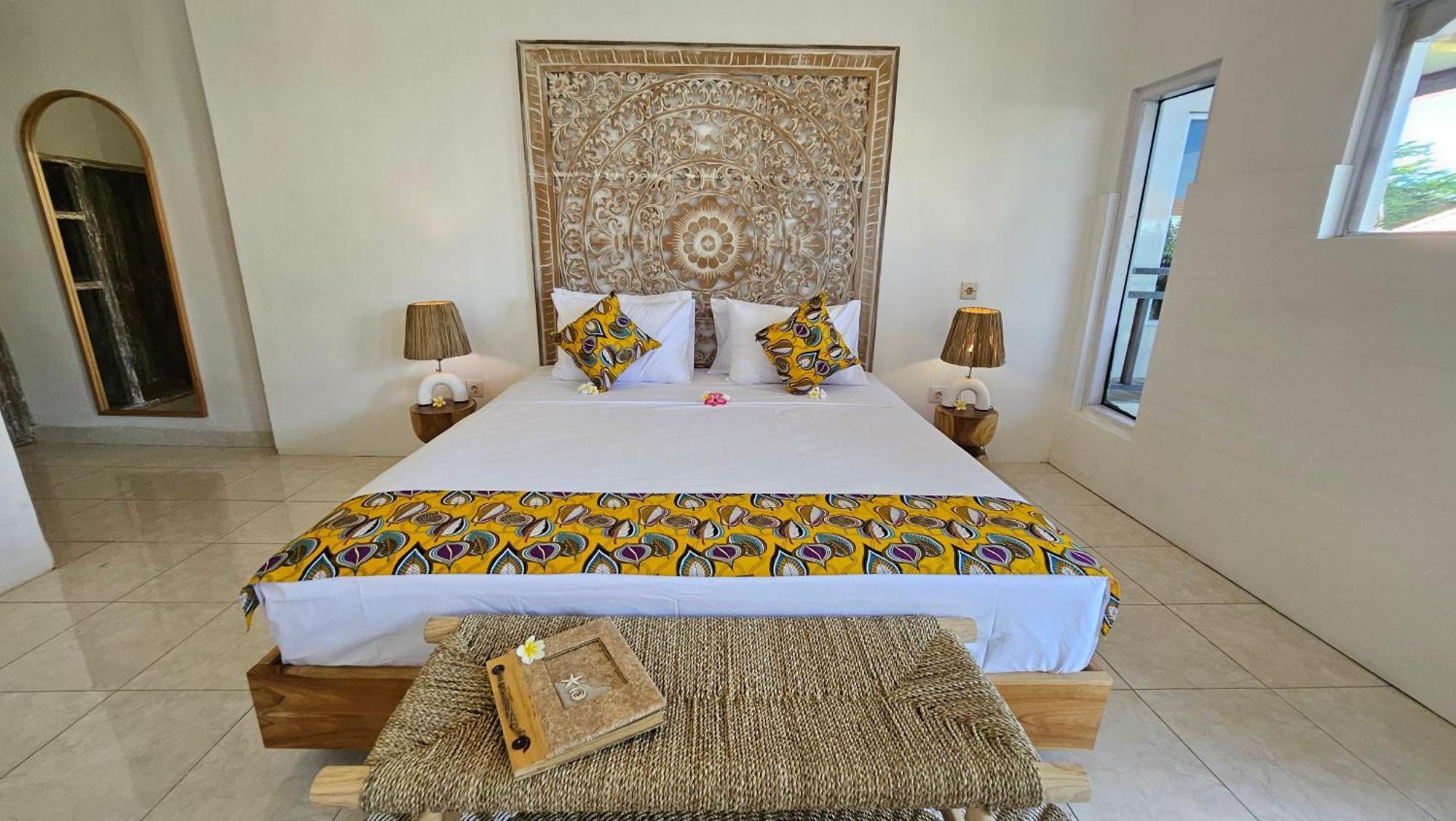 United Colors Of Lembongan Hotel Ngoại thất bức ảnh