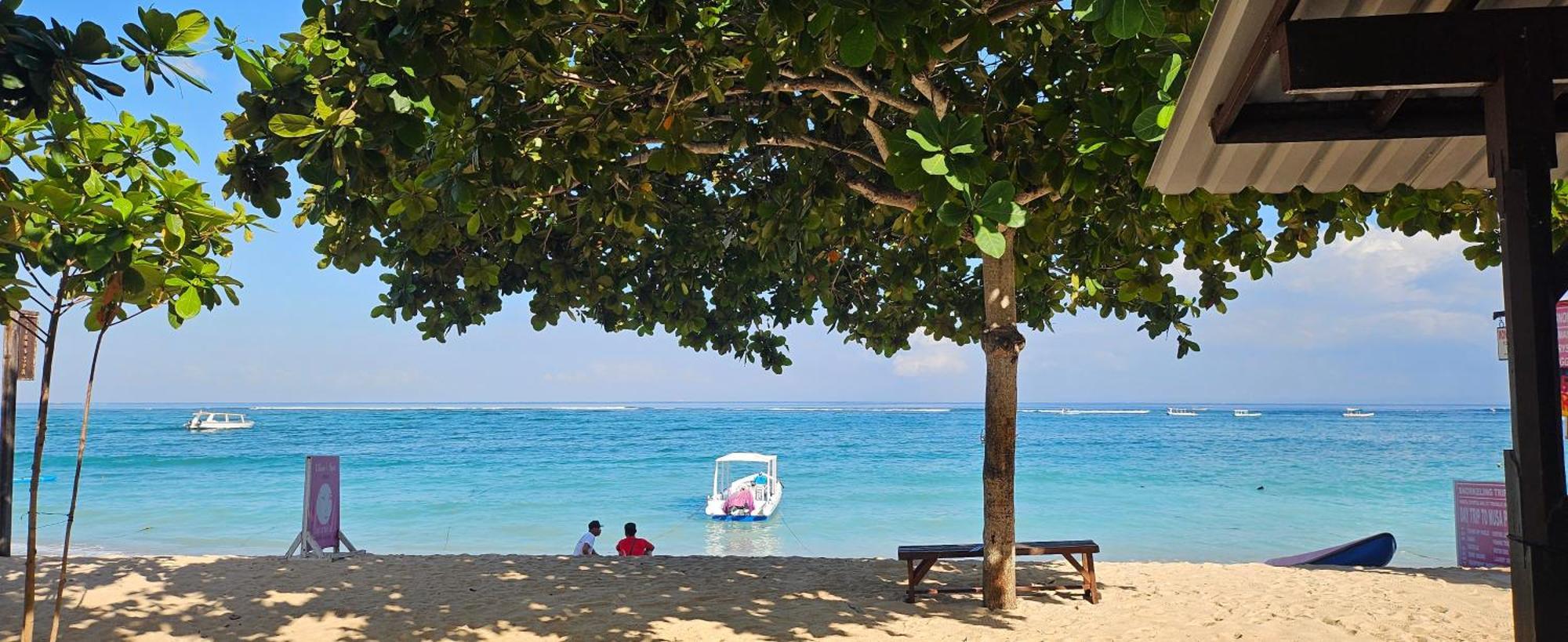 United Colors Of Lembongan Hotel Ngoại thất bức ảnh